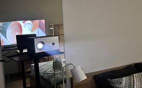 Loco Studio With Netflix And Self Checkin